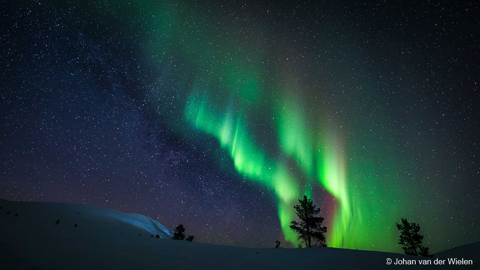 Arctic Aurora Chase 2025 ~ #04 - the two arches...
